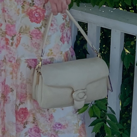 Coach Handbags - COACH Cream Puffer Bag